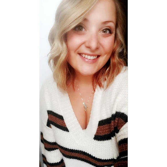 Meet your Posher, Lish - Picture 1 of 1